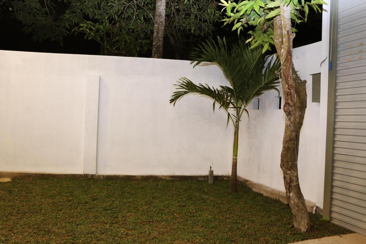 Ashford Beach Matara Zewnętrze zdjęcie